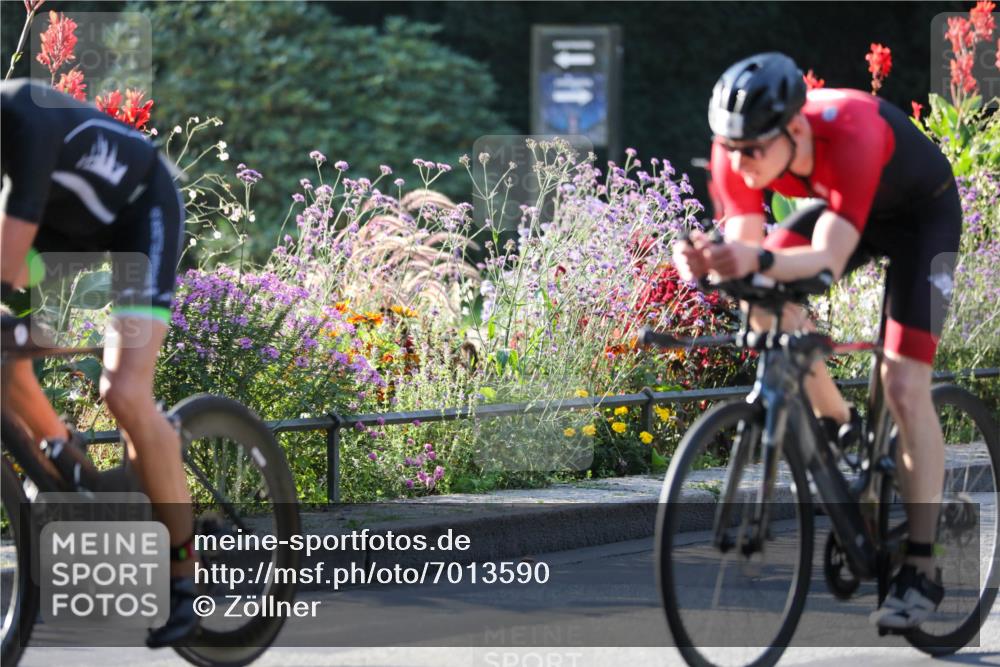 08.09.2024 - Stadtparktriathlon Zöllner http://msf.ph/oto/7013590 08.09.2024 09:14:56 Radfahren 16, 34, 46, 67, 93, 103, 120, 160, 178 meine-sportfotos.de