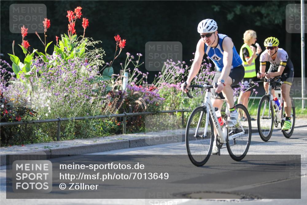 08.09.2024 - Stadtparktriathlon Zöllner http://msf.ph/oto/7013649 08.09.2024 09:15:06 Radfahren 15, 21, 35, 40, 44, 54, 63, 76, 103, 160 meine-sportfotos.de