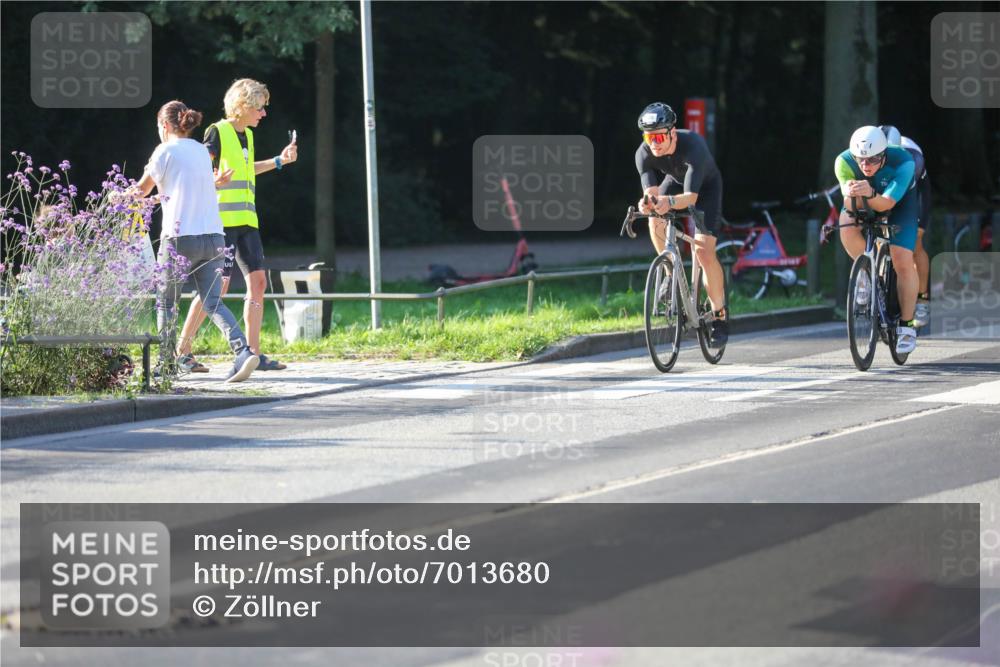 08.09.2024 - Stadtparktriathlon Zöllner http://msf.ph/oto/7013680 08.09.2024 09:15:12 Radfahren 15, 21, 35, 40, 44, 54, 63, 75, 76, 127 meine-sportfotos.de
