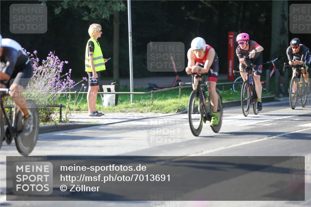 08.09.2024 - Stadtparktriathlon Zöllner http://msf.ph/oto/7013691 08.09.2024 09:15:13 Radfahren 15, 21, 32, 35, 40, 44, 54, 63, 75, 76, 127 meine-sportfotos.de