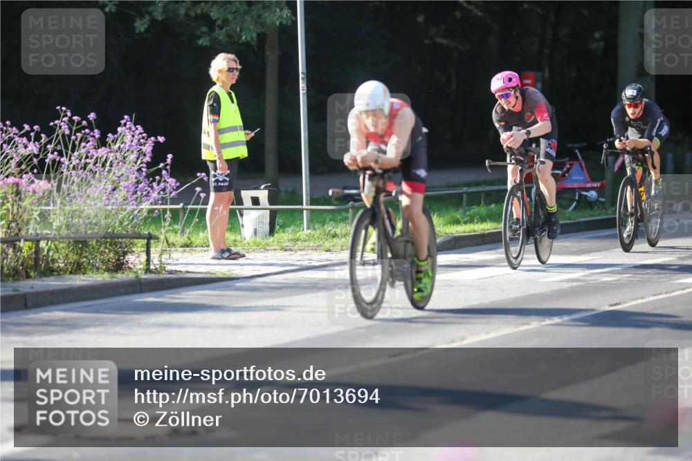 08.09.2024 - Stadtparktriathlon Zöllner http://msf.ph/oto/7013694 08.09.2024 09:15:13 Radfahren 15, 21, 32, 35, 40, 44, 54, 63, 75, 76, 127 meine-sportfotos.de
