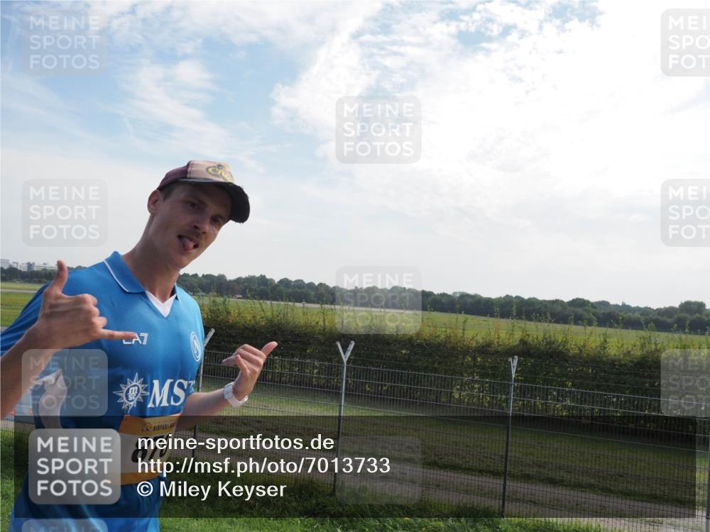 08.09.2024 - Airport Race Miley Keyser http://msf.ph/oto/7013733 08.09.2024 12:34:56 Laufen OLYMPUS, DIGITAL, CAMERA meine-sportfotos.de