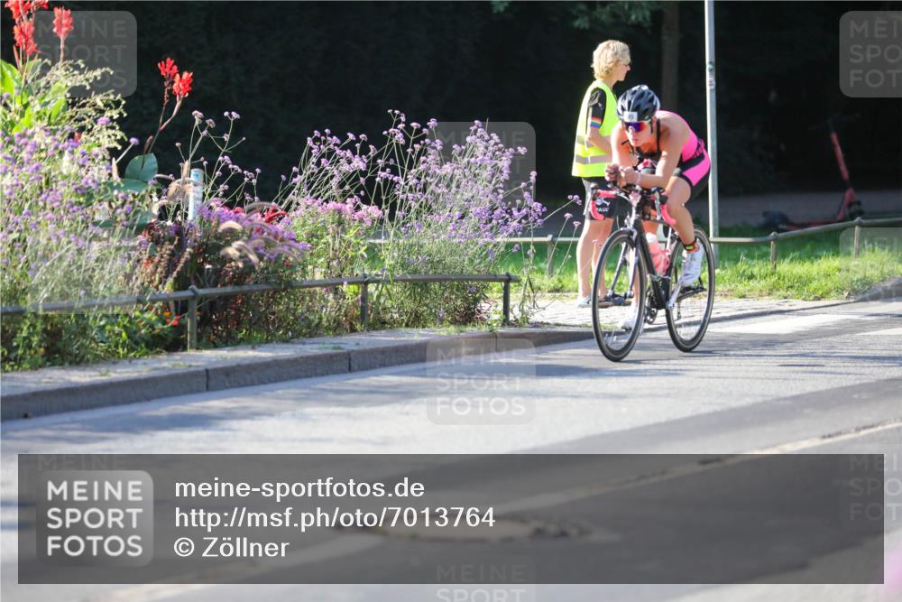 08.09.2024 - Stadtparktriathlon Zöllner http://msf.ph/oto/7013764 08.09.2024 09:15:28 Radfahren 25, 72, 99, 179 meine-sportfotos.de