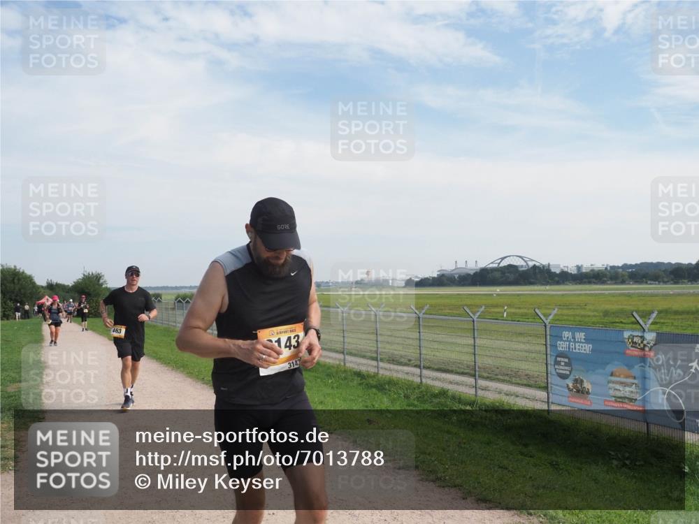 08.09.2024 - Airport Race Miley Keyser http://msf.ph/oto/7013788 08.09.2024 12:35:01 Laufen OLYMPUS, DIGITAL, CAMERA meine-sportfotos.de