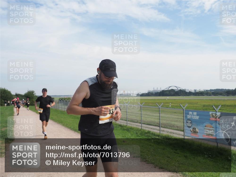 08.09.2024 - Airport Race Miley Keyser http://msf.ph/oto/7013796 08.09.2024 12:35:01 Laufen OLYMPUS, DIGITAL, CAMERA meine-sportfotos.de