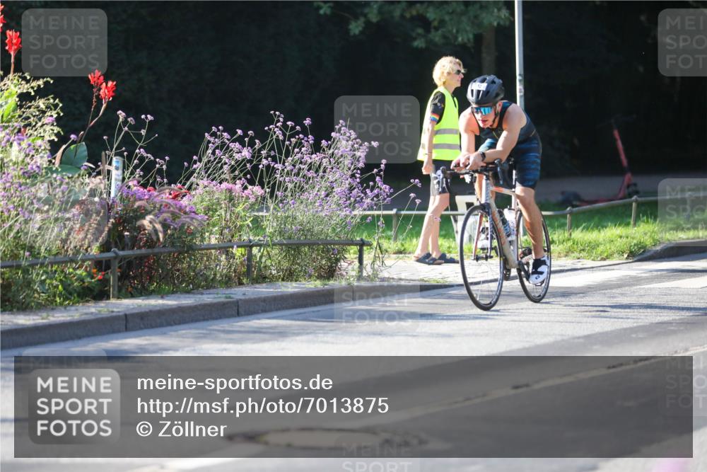 08.09.2024 - Stadtparktriathlon Zöllner http://msf.ph/oto/7013875 08.09.2024 09:16:07 Radfahren 83, 89, 123, 154 meine-sportfotos.de