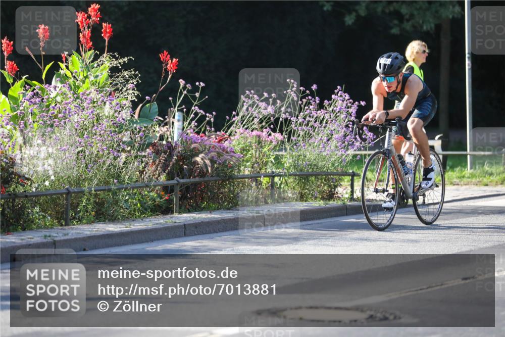 08.09.2024 - Stadtparktriathlon Zöllner http://msf.ph/oto/7013881 08.09.2024 09:16:07 Radfahren 83, 89, 123, 154 meine-sportfotos.de