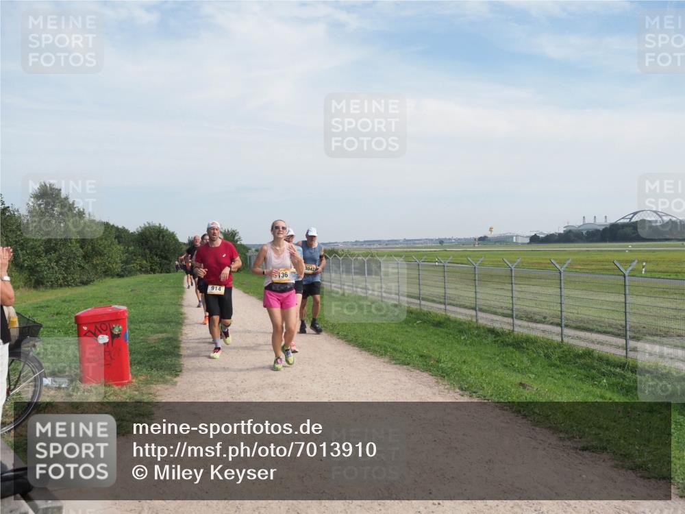 08.09.2024 - Airport Race Miley Keyser http://msf.ph/oto/7013910 08.09.2024 12:35:17 Laufen OLYMPUS, DIGITAL, CAMERA meine-sportfotos.de