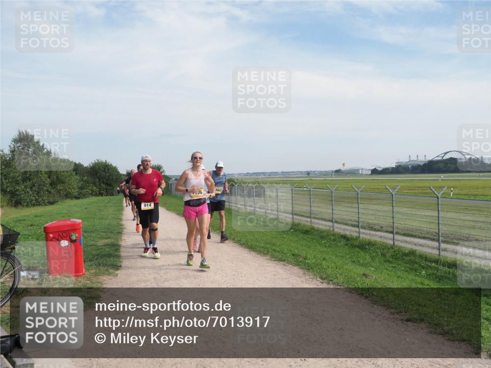 08.09.2024 - Airport Race Miley Keyser http://msf.ph/oto/7013917 08.09.2024 12:35:18 Laufen OLYMPUS, DIGITAL, CAMERA meine-sportfotos.de
