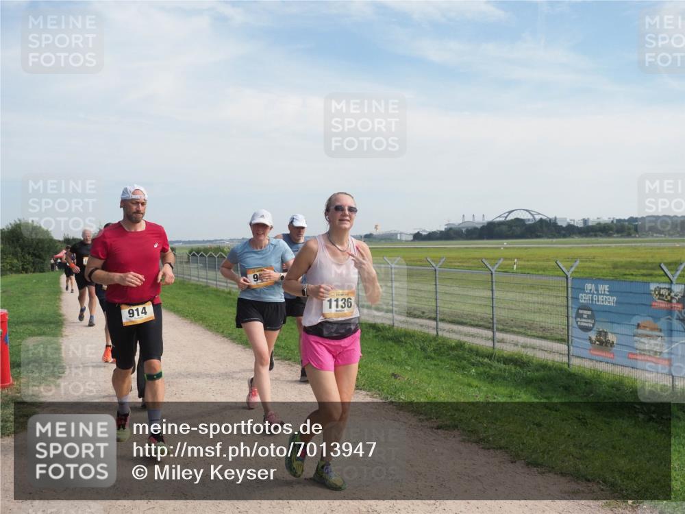 08.09.2024 - Airport Race Miley Keyser http://msf.ph/oto/7013947 08.09.2024 12:35:19 Laufen OLYMPUS, DIGITAL, CAMERA meine-sportfotos.de