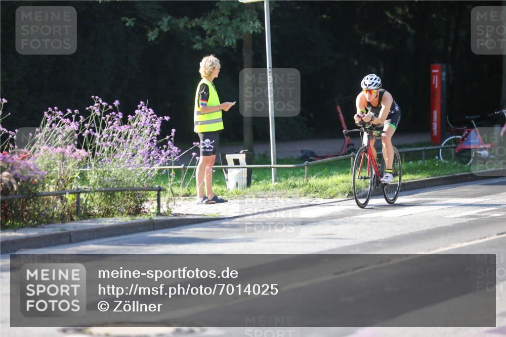 08.09.2024 - Stadtparktriathlon Zöllner http://msf.ph/oto/7014025 08.09.2024 09:16:54 Radfahren 57, 121, 133 meine-sportfotos.de