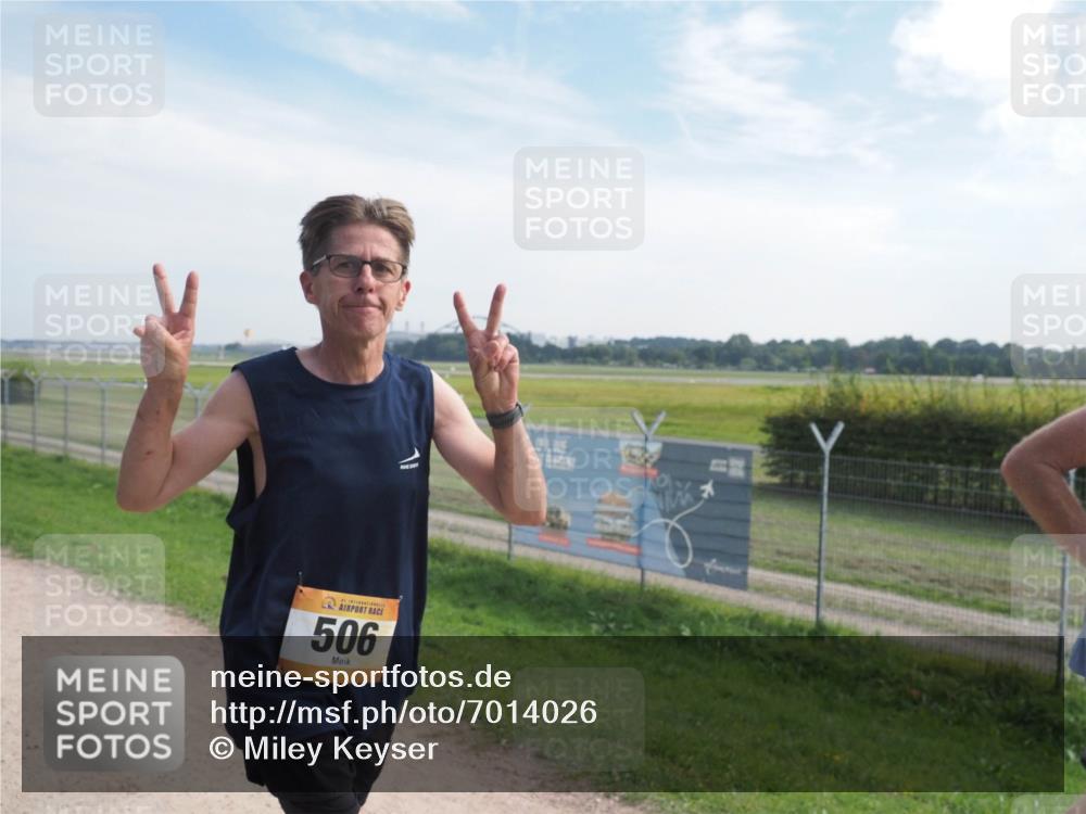 08.09.2024 - Airport Race Miley Keyser http://msf.ph/oto/7014026 08.09.2024 12:35:22 Laufen OLYMPUS, DIGITAL, CAMERA meine-sportfotos.de