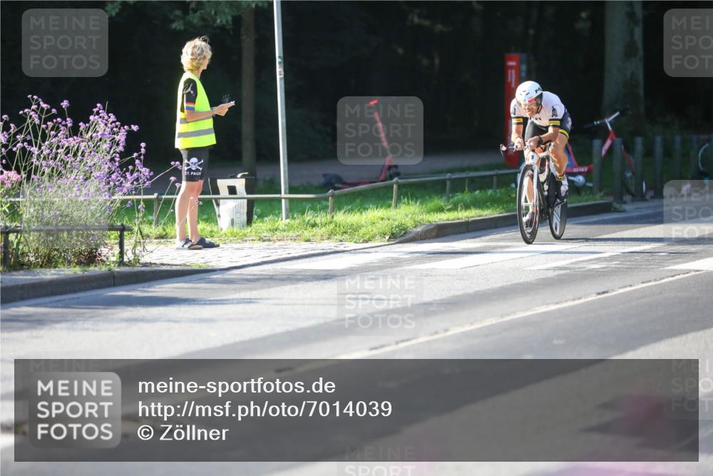 08.09.2024 - Stadtparktriathlon Zöllner http://msf.ph/oto/7014039 08.09.2024 09:16:59 Radfahren 57, 121, 141 meine-sportfotos.de