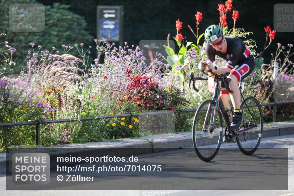 08.09.2024 - Stadtparktriathlon Zöllner http://msf.ph/oto/7014075 08.09.2024 09:17:11 Radfahren 27, 74, 85, 116, 141, 148, 174 meine-sportfotos.de