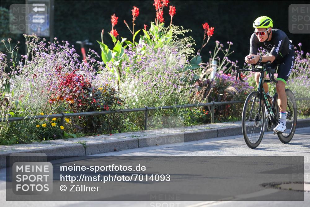 08.09.2024 - Stadtparktriathlon Zöllner http://msf.ph/oto/7014093 08.09.2024 09:17:14 Radfahren 27, 74, 85, 97, 116, 148, 174 meine-sportfotos.de