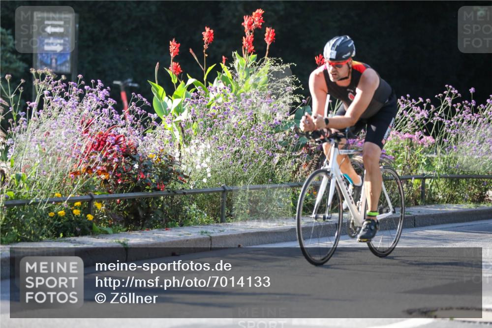 08.09.2024 - Stadtparktriathlon Zöllner http://msf.ph/oto/7014133 08.09.2024 09:17:23 Radfahren 97, 131, 148, 153 meine-sportfotos.de