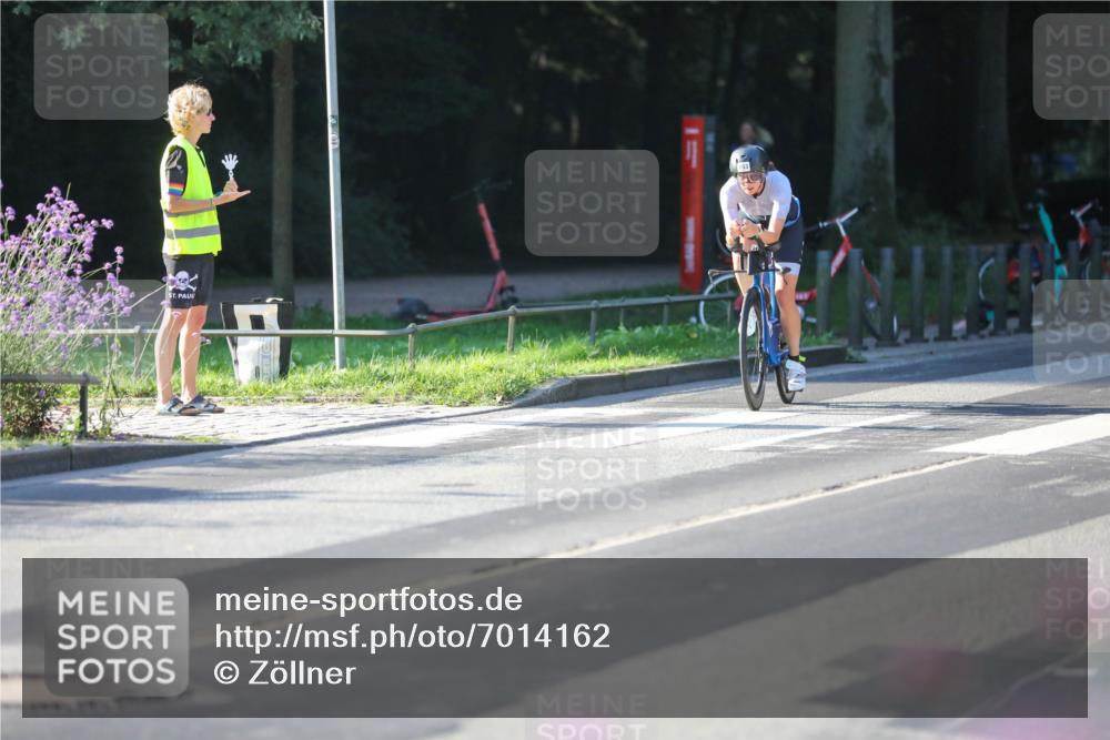 08.09.2024 - Stadtparktriathlon Zöllner http://msf.ph/oto/7014162 08.09.2024 09:17:33 Radfahren 101, 114, 119, 153, 172 meine-sportfotos.de