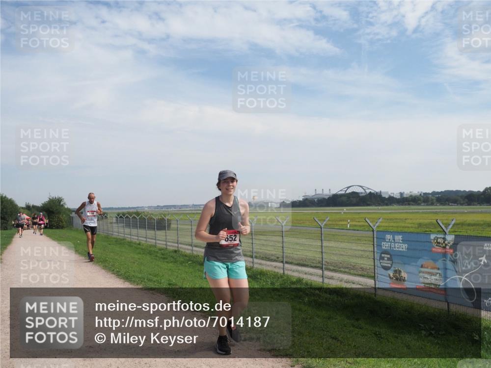 08.09.2024 - Airport Race Miley Keyser http://msf.ph/oto/7014187 08.09.2024 12:35:36 Laufen OLYMPUS, DIGITAL, CAMERA meine-sportfotos.de