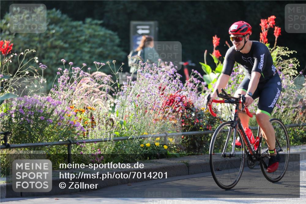08.09.2024 - Stadtparktriathlon Zöllner http://msf.ph/oto/7014201 08.09.2024 09:17:42 Radfahren 42, 114, 119 meine-sportfotos.de