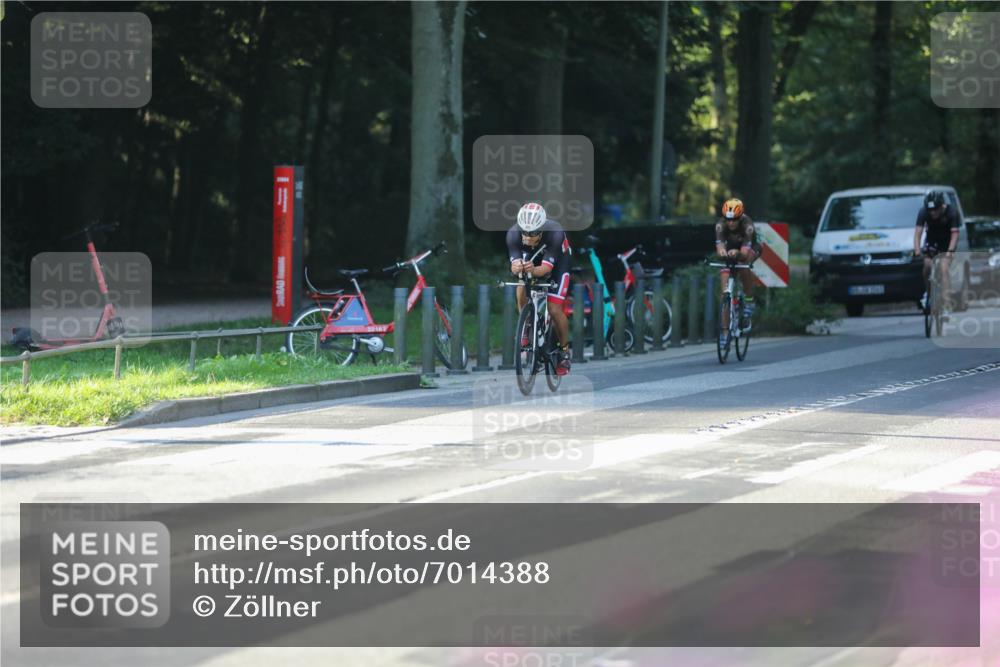 08.09.2024 - Stadtparktriathlon Zöllner http://msf.ph/oto/7014388 08.09.2024 09:18:59 Radfahren 82, 88, 92, 106, 138, 173 meine-sportfotos.de