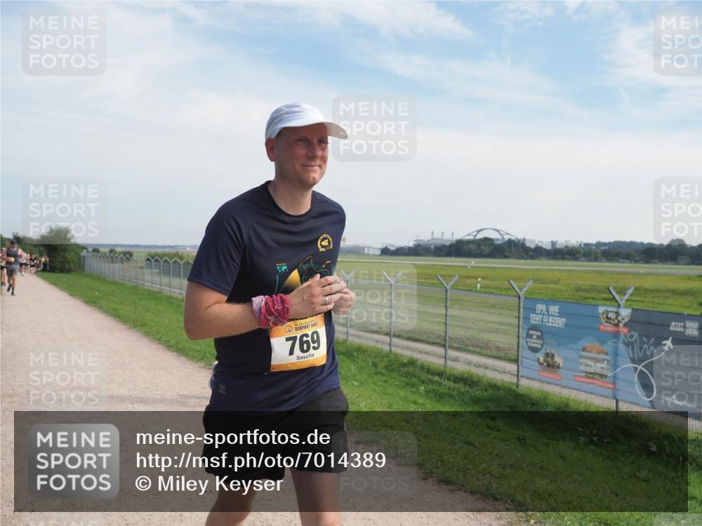 08.09.2024 - Airport Race Miley Keyser http://msf.ph/oto/7014389 08.09.2024 12:35:52 Laufen OLYMPUS, DIGITAL, CAMERA meine-sportfotos.de