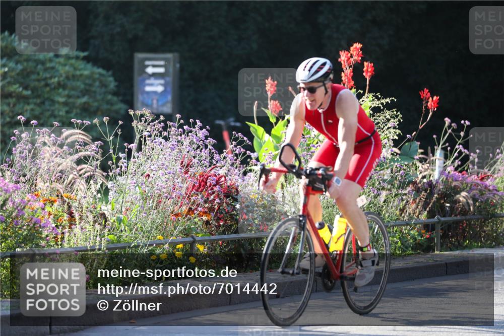 08.09.2024 - Stadtparktriathlon Zöllner http://msf.ph/oto/7014442 08.09.2024 09:19:14 Radfahren 2, 58, 122 meine-sportfotos.de