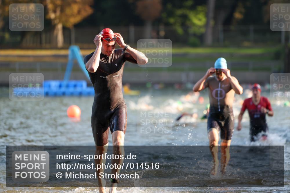 08.09.2024 - Stadtparktriathlon Michael Strokosch http://msf.ph/oto/7014516 08.09.2024 08:46:08 Schwimmen 5, 32, 38, 51 meine-sportfotos.de