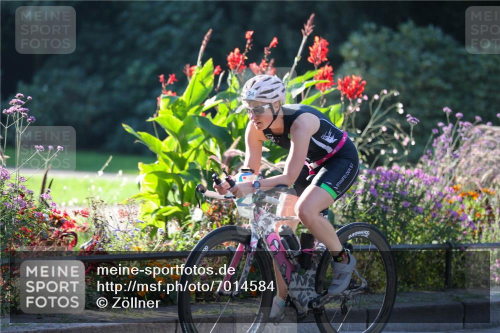 08.09.2024 - Stadtparktriathlon Zöllner http://msf.ph/oto/7014584 08.09.2024 09:20:11 Radfahren 65, 111, 134, 150, 163, 176, 180 meine-sportfotos.de