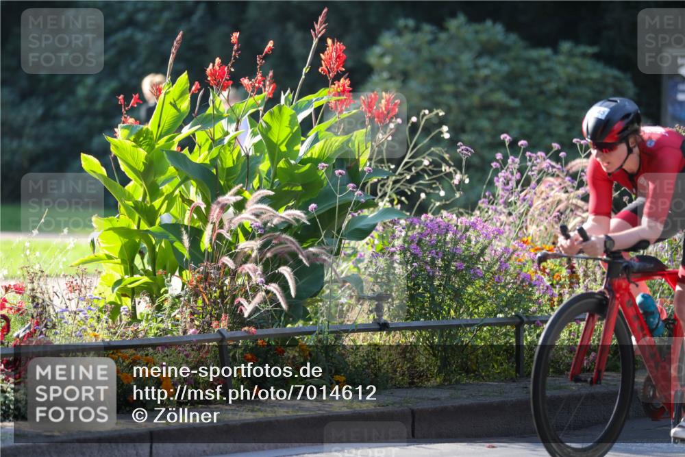 08.09.2024 - Stadtparktriathlon Zöllner http://msf.ph/oto/7014612 08.09.2024 09:20:34 Radfahren 145, 165 meine-sportfotos.de
