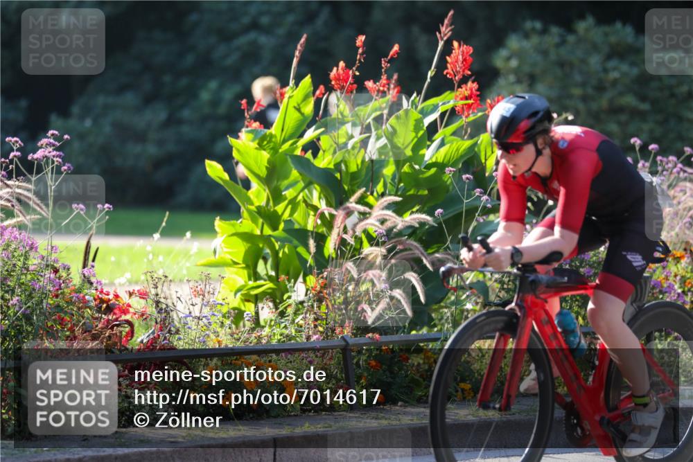 08.09.2024 - Stadtparktriathlon Zöllner http://msf.ph/oto/7014617 08.09.2024 09:20:34 Radfahren 145, 165 meine-sportfotos.de