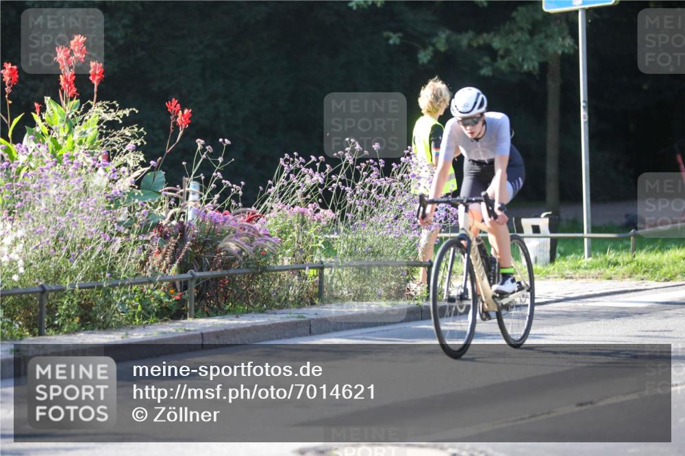 08.09.2024 - Stadtparktriathlon Zöllner http://msf.ph/oto/7014621 08.09.2024 09:20:45 Radfahren 93, 115, 120, 135, 152, 161 meine-sportfotos.de