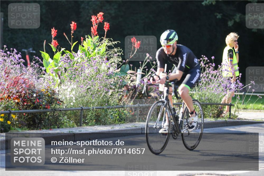 08.09.2024 - Stadtparktriathlon Zöllner http://msf.ph/oto/7014657 08.09.2024 09:20:57 Radfahren 3, 6, 14, 166 meine-sportfotos.de