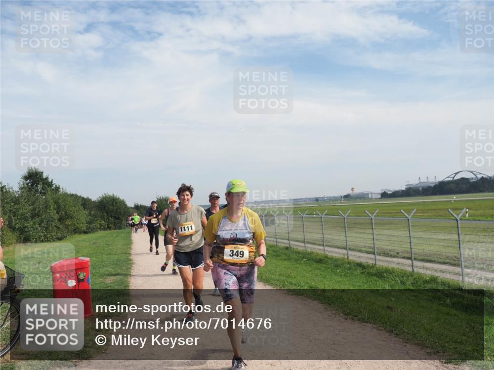 08.09.2024 - Airport Race Miley Keyser http://msf.ph/oto/7014676 08.09.2024 12:36:16 Laufen OLYMPUS, DIGITAL, CAMERA meine-sportfotos.de