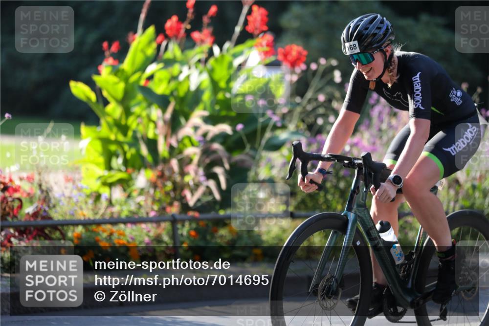 08.09.2024 - Stadtparktriathlon Zöllner http://msf.ph/oto/7014695 08.09.2024 09:21:17 Radfahren 64, 143, 162, 168 meine-sportfotos.de
