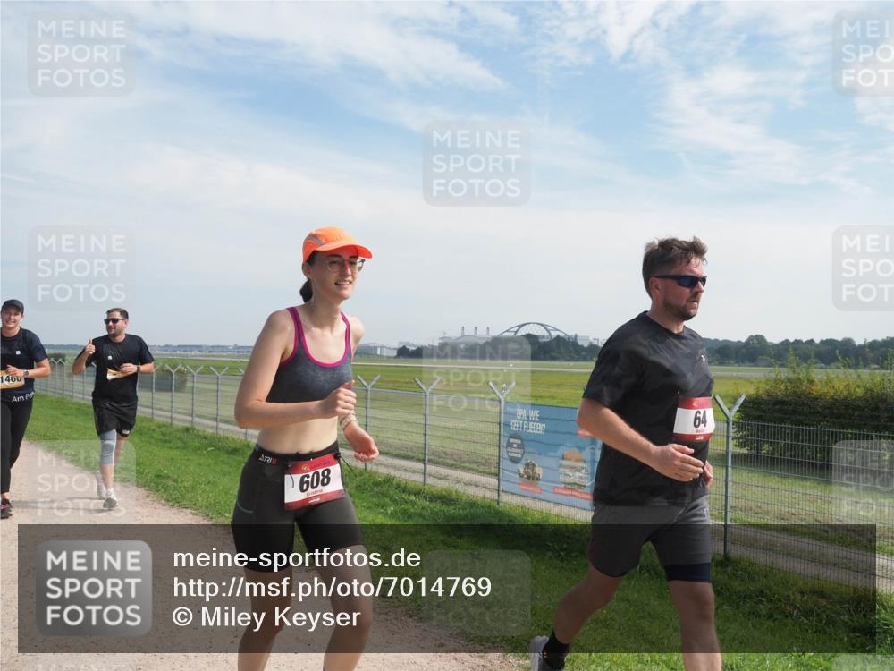 08.09.2024 - Airport Race Miley Keyser http://msf.ph/oto/7014769 08.09.2024 12:36:20 Laufen OLYMPUS, DIGITAL, CAMERA meine-sportfotos.de