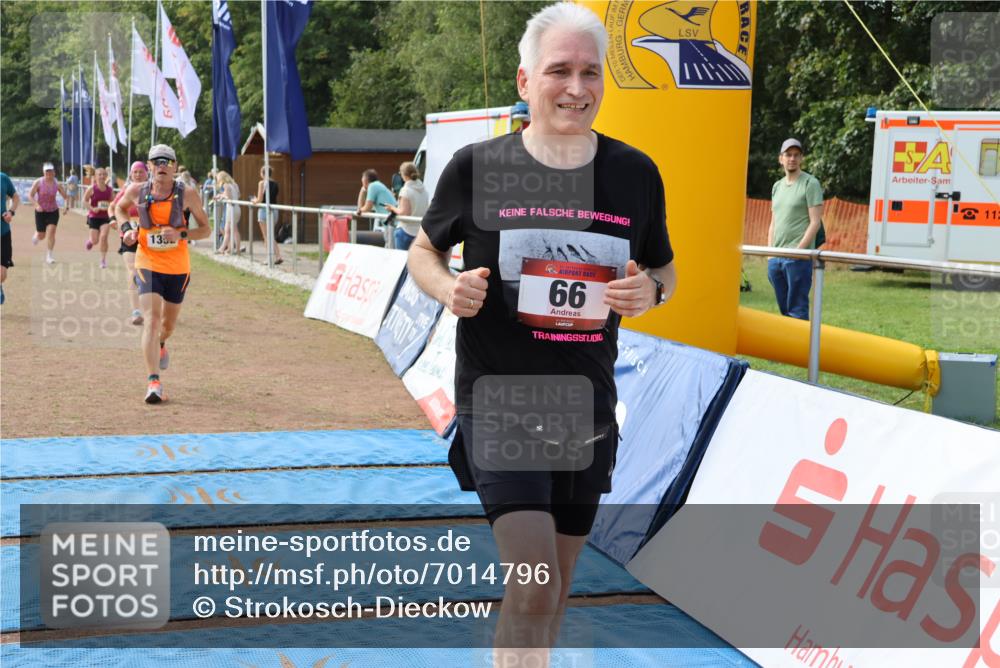 08.09.2024 - Airport Race Strokosch-Dieckow http://msf.ph/oto/7014796 08.09.2024 12:37:42 Ziel 66, 301, 317, 336, 359, 825, 864, 1275, 1337, 1352, 1530, 2580 meine-sportfotos.de