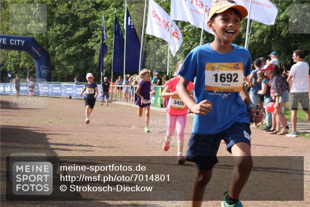 08.09.2024 - Airport Race Strokosch-Dieckow http://msf.ph/oto/7014801 08.09.2024 11:31:18 Ziel 1670, 1676, 1692, 1853, 3403, 3420 meine-sportfotos.de