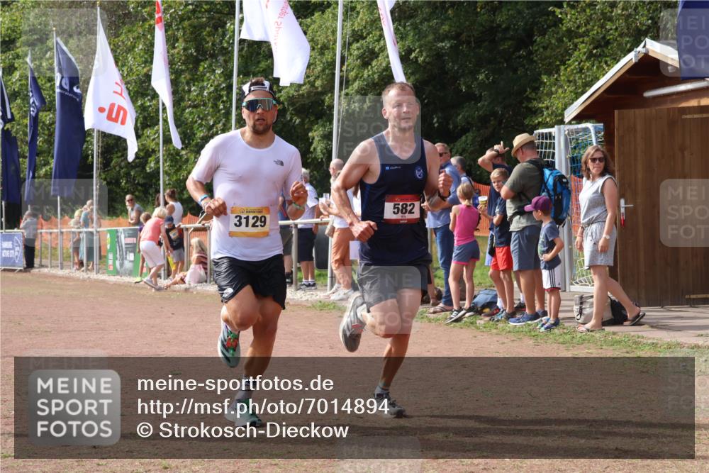 08.09.2024 - Airport Race Strokosch-Dieckow http://msf.ph/oto/7014894 08.09.2024 12:06:08 Ziel 582, 3099, 3129 meine-sportfotos.de
