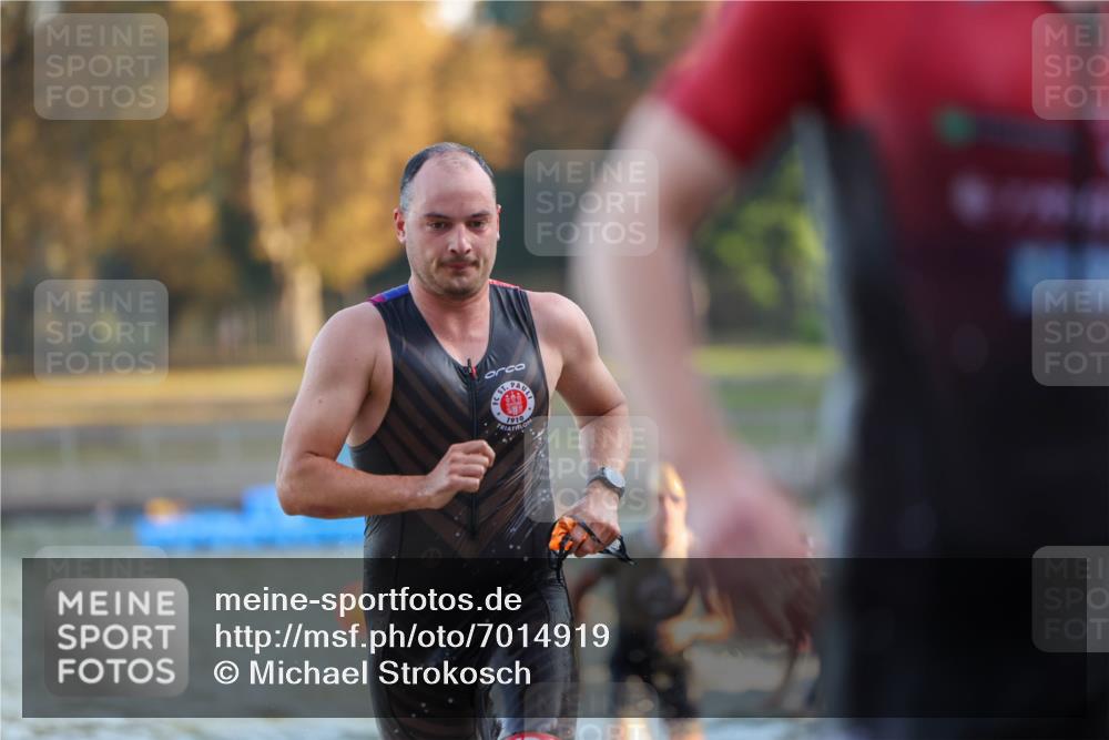 08.09.2024 - Stadtparktriathlon Michael Strokosch http://msf.ph/oto/7014919 08.09.2024 08:46:37 Schwimmen 19, 22, 25, 26, 29, 34, 47, 50, 68, 86 meine-sportfotos.de