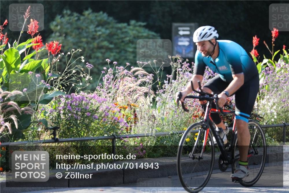 08.09.2024 - Stadtparktriathlon Zöllner http://msf.ph/oto/7014943 08.09.2024 09:23:24 Radfahren 98, 116, 125 meine-sportfotos.de