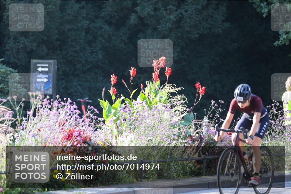 08.09.2024 - Stadtparktriathlon Zöllner http://msf.ph/oto/7014974 08.09.2024 09:25:00 Radfahren 92, 106, 140, 144, 151 meine-sportfotos.de