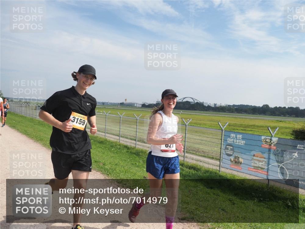 08.09.2024 - Airport Race Miley Keyser http://msf.ph/oto/7014979 08.09.2024 12:36:45 Laufen OLYMPUS, DIGITAL, CAMERA meine-sportfotos.de
