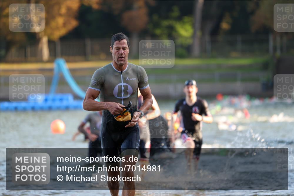 08.09.2024 - Stadtparktriathlon Michael Strokosch http://msf.ph/oto/7014981 08.09.2024 08:46:40 Schwimmen 19, 25, 26, 29, 47, 50, 68, 77, 83, 86 meine-sportfotos.de