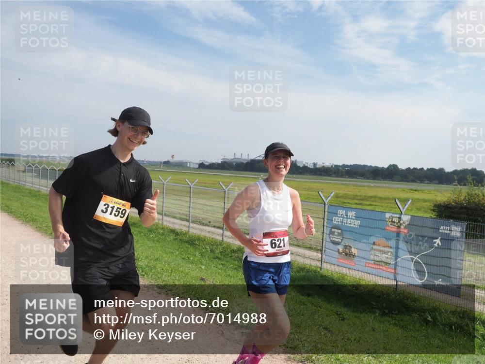 08.09.2024 - Airport Race Miley Keyser http://msf.ph/oto/7014988 08.09.2024 12:36:45 Laufen OLYMPUS, DIGITAL, CAMERA meine-sportfotos.de