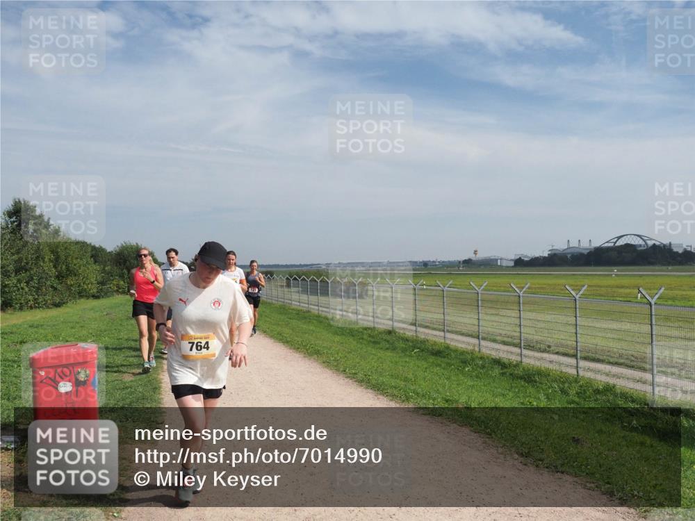 08.09.2024 - Airport Race Miley Keyser http://msf.ph/oto/7014990 08.09.2024 12:36:46 Laufen OLYMPUS, DIGITAL, CAMERA meine-sportfotos.de