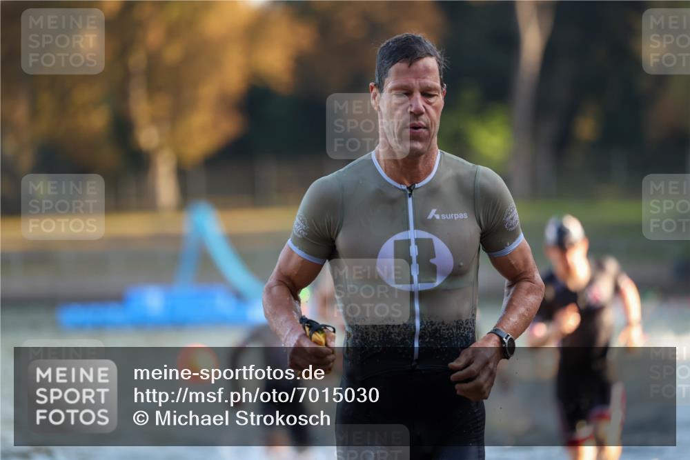 08.09.2024 - Stadtparktriathlon Michael Strokosch http://msf.ph/oto/7015030 08.09.2024 08:46:42 Schwimmen 19, 25, 26, 29, 33, 47, 50, 68, 77, 83, 86 meine-sportfotos.de