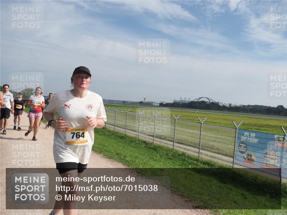 08.09.2024 - Airport Race Miley Keyser http://msf.ph/oto/7015038 08.09.2024 12:36:47 Laufen OLYMPUS, DIGITAL, CAMERA meine-sportfotos.de