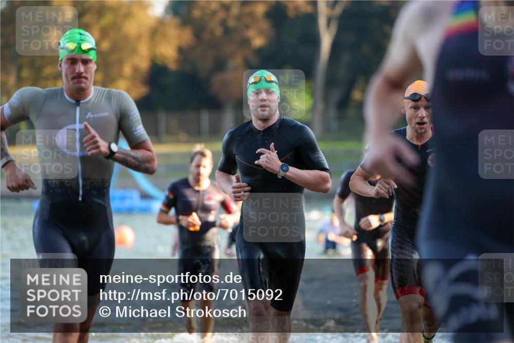 08.09.2024 - Stadtparktriathlon Michael Strokosch http://msf.ph/oto/7015092 08.09.2024 08:46:47 Schwimmen 19, 25, 26, 29, 33, 48, 50, 68, 77, 83, 86 meine-sportfotos.de