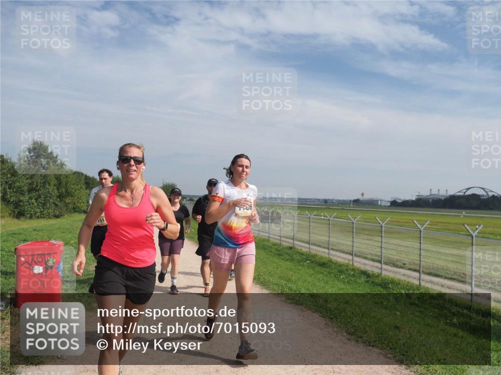 08.09.2024 - Airport Race Miley Keyser http://msf.ph/oto/7015093 08.09.2024 12:36:49 Laufen OLYMPUS, DIGITAL, CAMERA meine-sportfotos.de