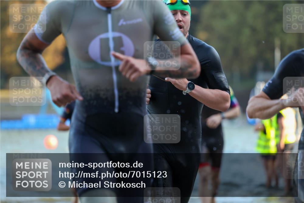 08.09.2024 - Stadtparktriathlon Michael Strokosch http://msf.ph/oto/7015123 08.09.2024 08:46:49 Schwimmen 19, 20, 25, 29, 33, 48, 50, 68, 77, 83, 89 meine-sportfotos.de